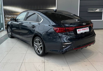 Подержанный автомобиль Kia Cerato Sedan 2020 года (7 фото)