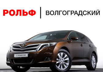 Подержанный автомобиль Toyota Venza 2014 года (25 фото)