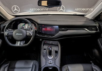 Подержанный автомобиль Haval F7 2021 года (14 фото)