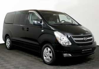 Подержанный автомобиль Hyundai Grand Starex 2014 года (2 фото)