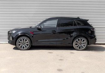 Подержанный автомобиль Hongqi HS5 2023 года (7 фото)