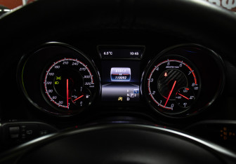 Подержанный автомобиль Mercedes-Benz GLE AMG 2018 года (13 фото)