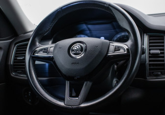 Подержанный автомобиль Skoda Kodiaq 2017 года (15 фото)