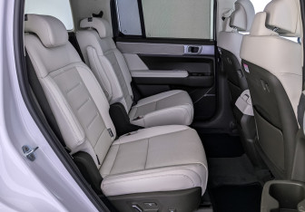 Новый Hyundai Santa Fe 2025 (12 фото)