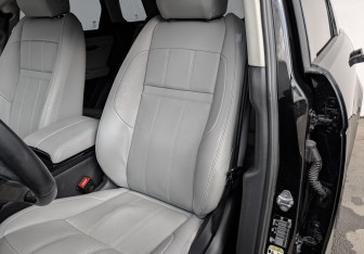 Подержанный автомобиль Land Rover Range Rover Evoque 2022 года (20 фото)