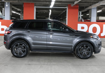 Подержанный автомобиль Land Rover Range Rover Evoque 2018 года (4 фото)