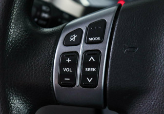 Подержанный автомобиль Suzuki SX4 Hatchback 2012 года (10 фото)