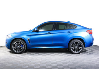 Подержанный автомобиль BMW X6 M 2018 года (8 фото)