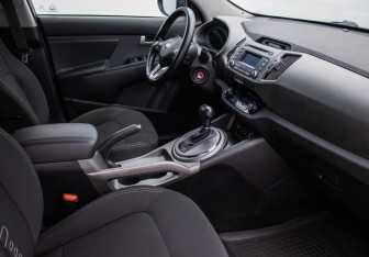 Подержанный автомобиль Kia Sportage 2014 года (9 фото)