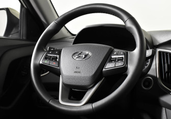 Подержанный автомобиль Hyundai Creta 2020 года (12 фото)