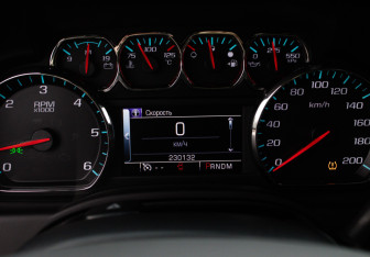 Подержанный автомобиль Chevrolet Tahoe 2016 года (10 фото)