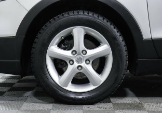 Подержанный автомобиль Suzuki SX4 Hatchback 2018 года (5 фото)