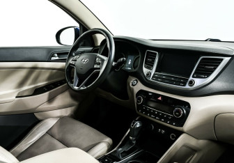 Подержанный автомобиль Hyundai Tucson 2018 года (6 фото)