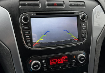 Подержанный автомобиль Ford Mondeo Sedan 2012 года (12 фото)