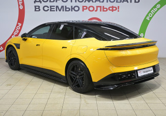Подержанный автомобиль Zeekr 007 2024 года (6 фото)