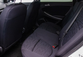 Подержанный автомобиль Hyundai Solaris Sedan 2015 года (11 фото)