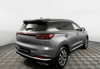 Подержанный автомобиль Chery Tiggo 7 Pro Max 2023 года (3 фото)