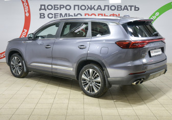 Подержанный автомобиль Chery Tiggo 8 Pro Max 2023 года (6 фото)