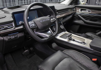 Подержанный автомобиль Exeed VX 2022 года (15 фото)