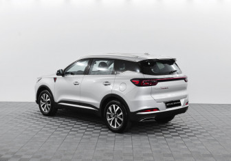 Подержанный автомобиль Chery Tiggo 7 Pro Max 2024 года (4 фото)