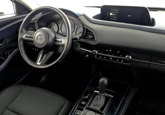 Подержанный автомобиль Mazda CX-30 2020 года (30 фото)