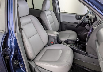 Подержанный автомобиль Hyundai Santa Fe 2008 года (23 фото)