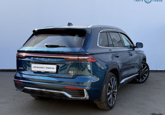 Подержанный автомобиль Geely Monjaro 2023 года (5 фото)