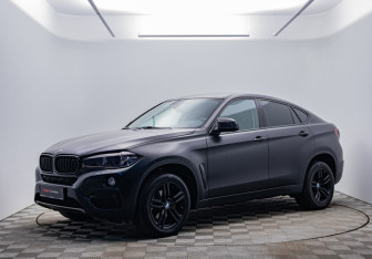 Подержанный автомобиль BMW X6 2016 года (1 фото)