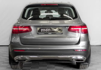 Подержанный автомобиль Mercedes-Benz GLC Coupe 2017 года (6 фото)