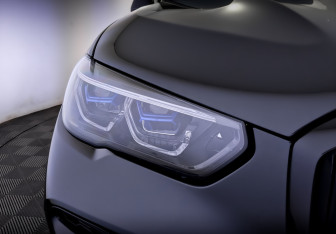 Подержанный автомобиль BMW X5 2021 года (17 фото)
