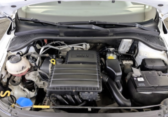 Подержанный автомобиль Skoda Rapid Liftback 2019 года (9 фото)