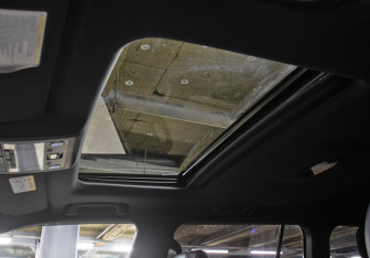 Подержанный автомобиль Toyota Land Cruiser Suv 2018 года (23 фото)