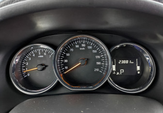 Подержанный автомобиль Renault Logan Sedan 2021 года (16 фото)