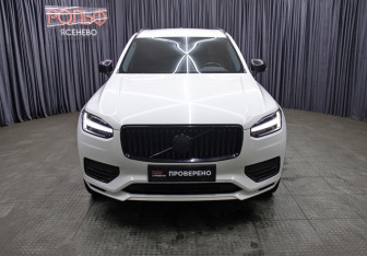 Подержанный автомобиль Volvo XC90 2019 года (2 фото)