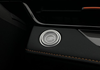 Подержанный автомобиль Omoda S5 GT 2024 года (17 фото)