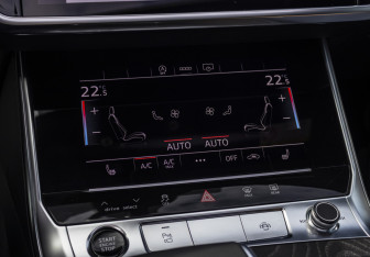 Подержанный автомобиль Audi A6 Sedan 2023 года (22 фото)