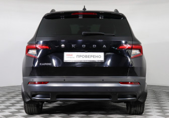 Подержанный автомобиль Skoda Karoq 2020 года (6 фото)