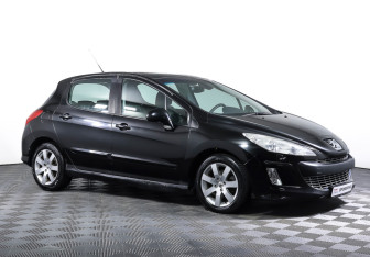 Подержанный автомобиль Peugeot 308 Hatchback 2008 года (3 фото)