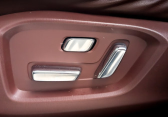 Подержанный автомобиль Mazda CX-9 2019 года (21 фото)