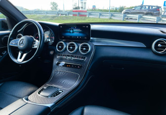 Подержанный автомобиль Mercedes-Benz GLC Coupe 2020 года (9 фото)