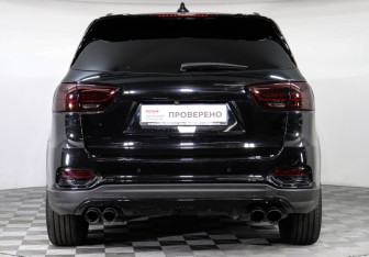 Подержанный автомобиль Kia Sorento 2018 года (5 фото)