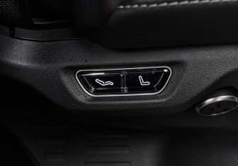 Подержанный автомобиль AITO M7 2023 года (19 фото)