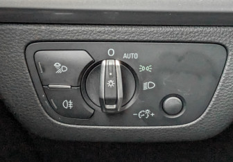 Подержанный автомобиль Audi Q5 2020 года (24 фото)