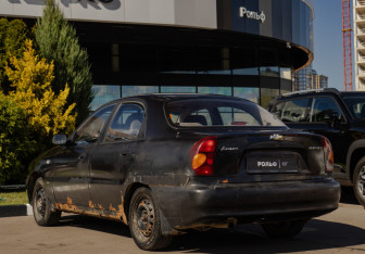 Подержанный автомобиль Chevrolet Lanos 2007 года (5 фото)