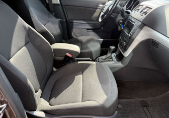 Подержанный автомобиль Skoda Yeti 2013 года (9 фото)