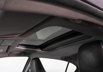 Подержанный автомобиль Honda Accord Sedan 2013 года (15 фото)