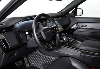 Подержанный автомобиль Land Rover Range Rover Sport 2023 года (15 фото)