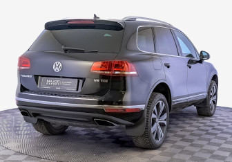 Подержанный автомобиль Volkswagen Touareg 2018 года (5 фото)