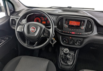 Подержанный автомобиль Fiat Doblo 2020 года (26 фото)