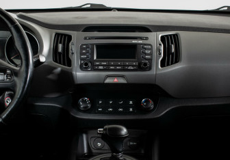 Подержанный автомобиль Kia Sportage 2014 года (6 фото)